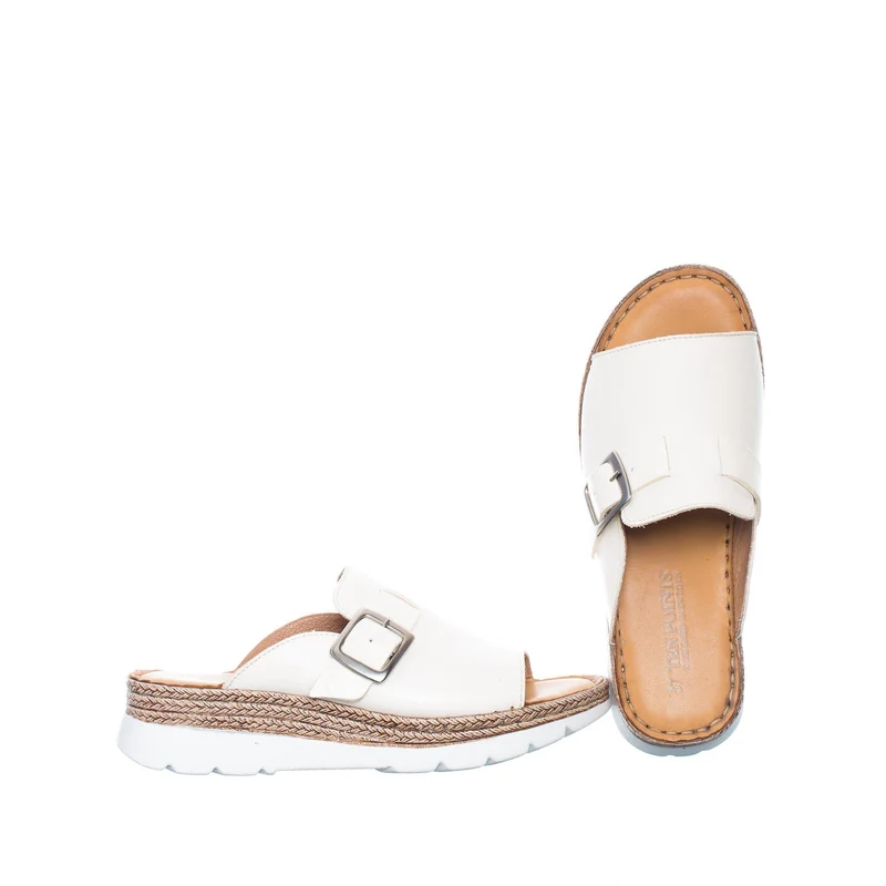 Maya Outlet — Vanilla