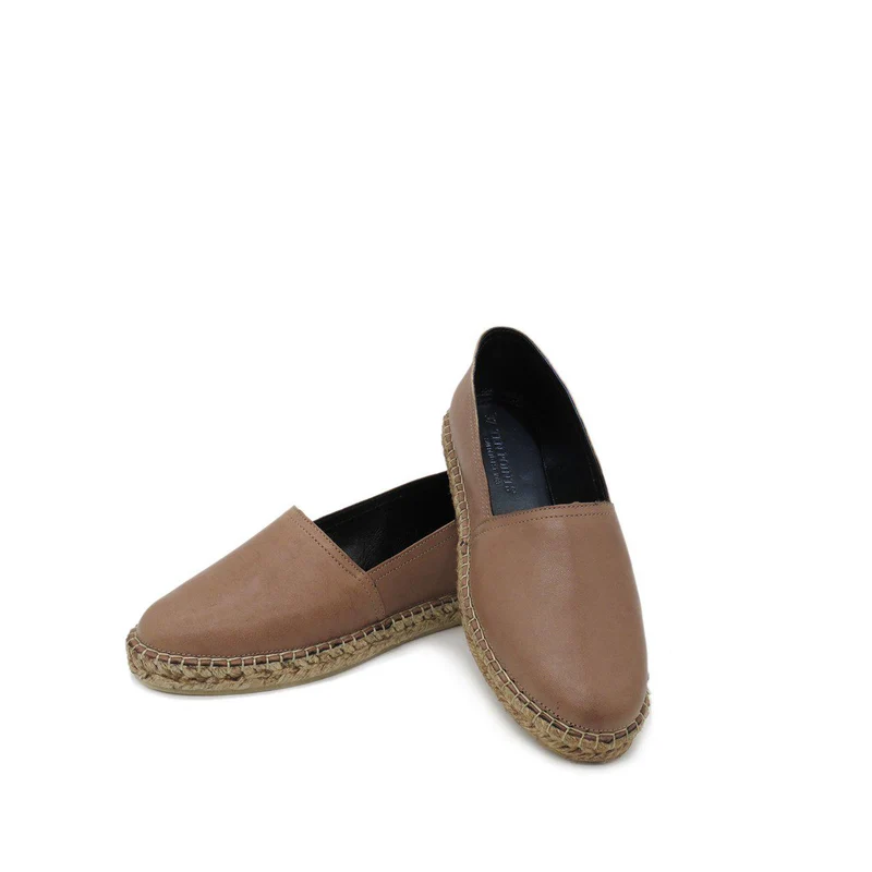 Josefin Flats — Taupe