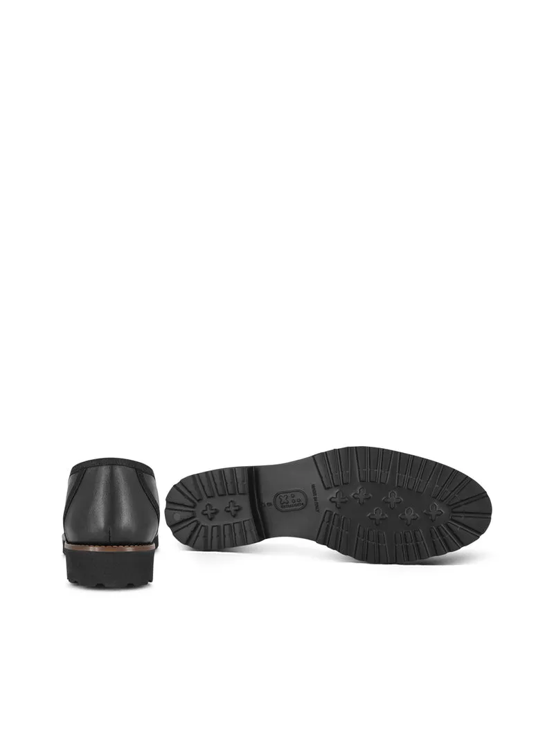 LAVRA BLACK