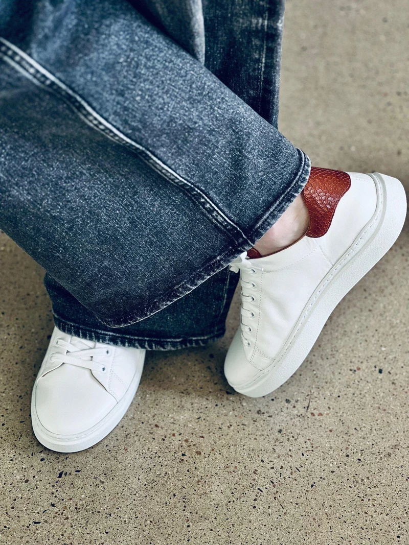 Isolde Outlet — White/Cognac