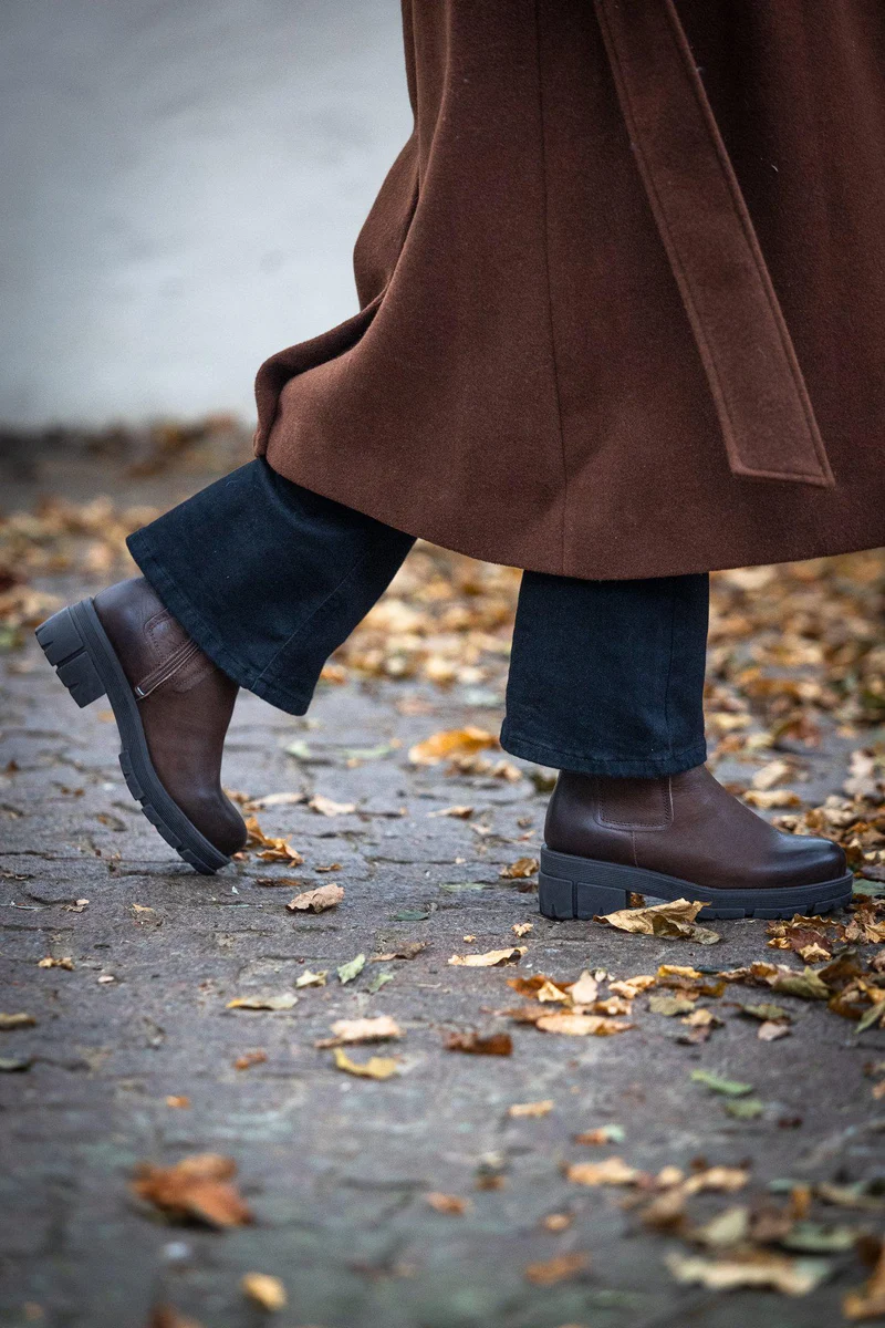 Cecilia Tall shaft boots — Nutbrown