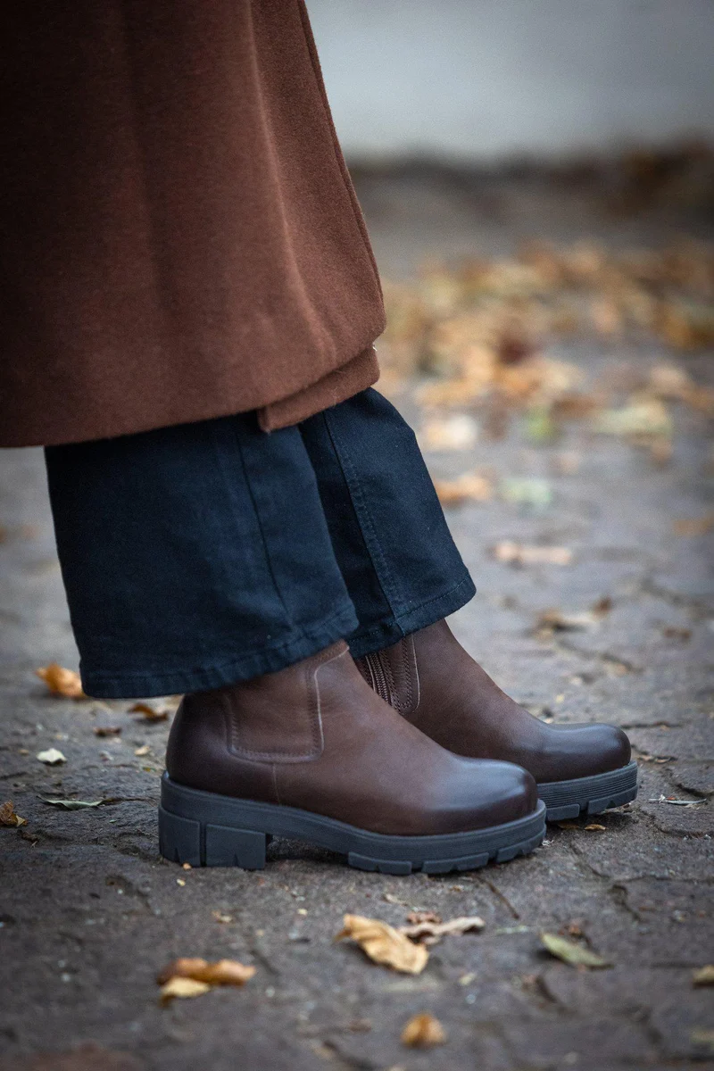 Cecilia Tall shaft boots — Nutbrown
