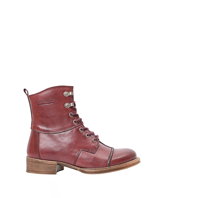 Pandora Laced boots — Wine