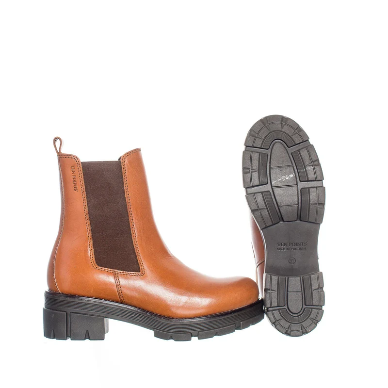 Cecilia Chelsea boots — Cognac