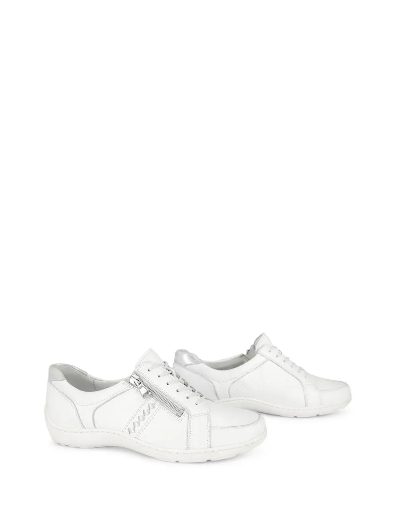 WOTTEN WHITE