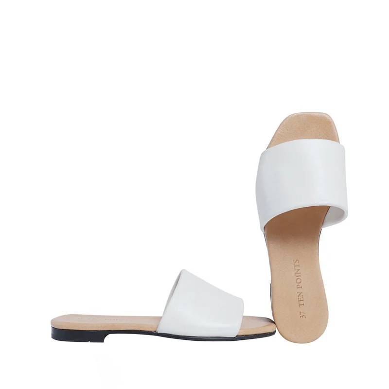 Madeleine Outlet — White