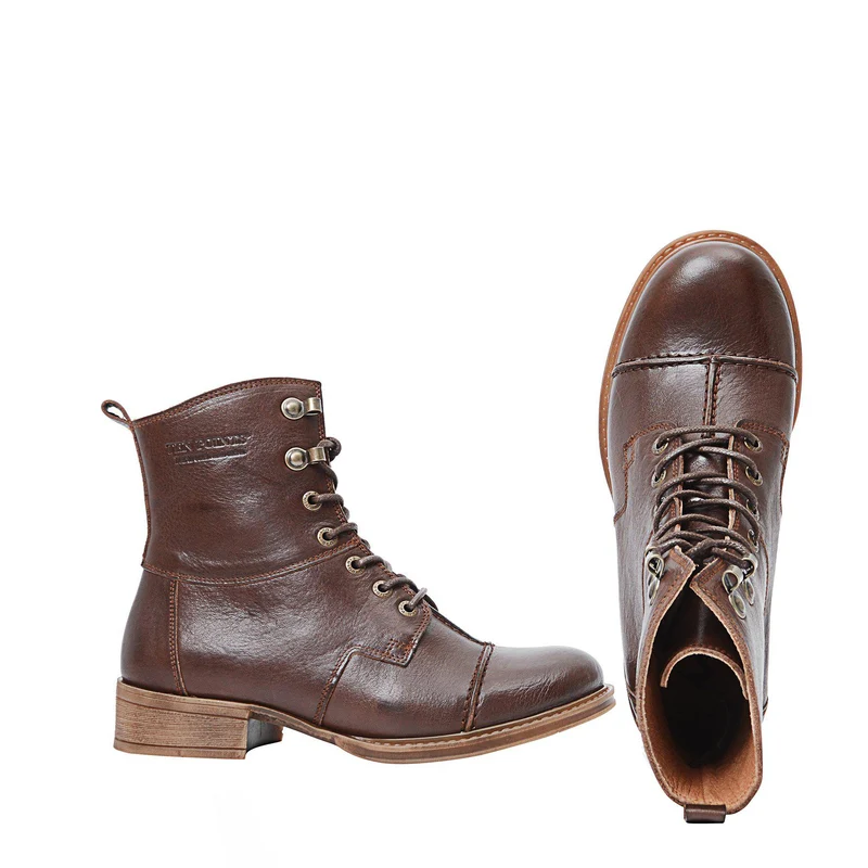 Pandora Laced boots — Chocolate