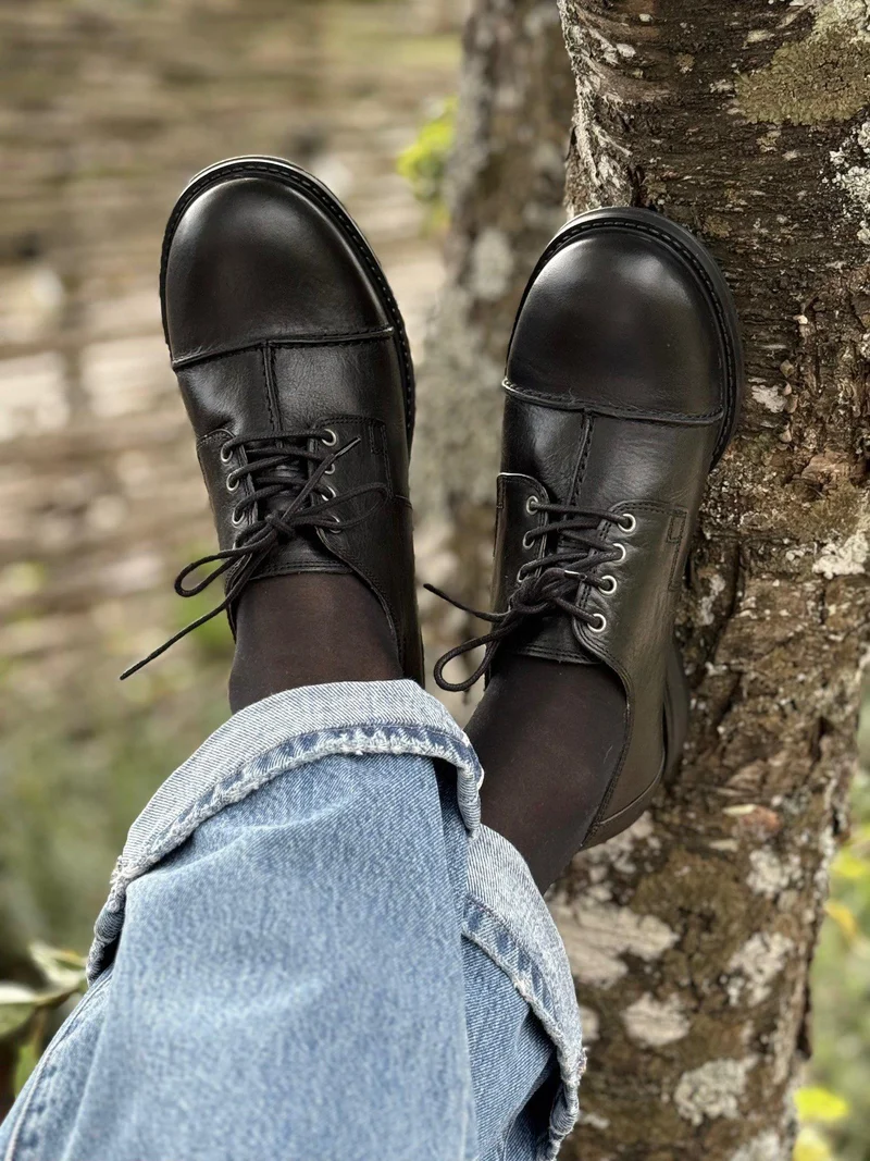 Pandora Laced shoes — Black