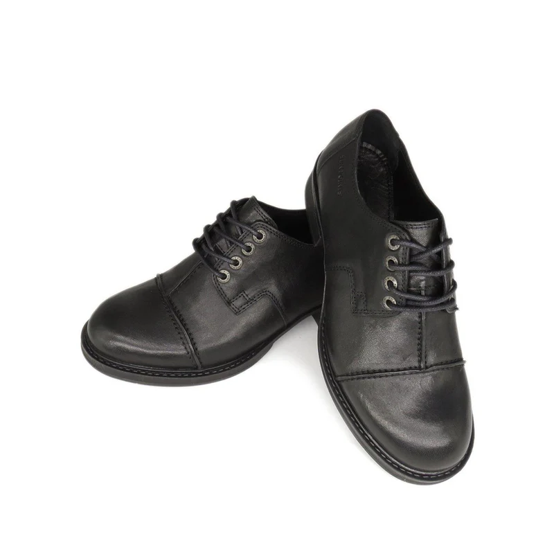 Pandora Laced shoes — Black