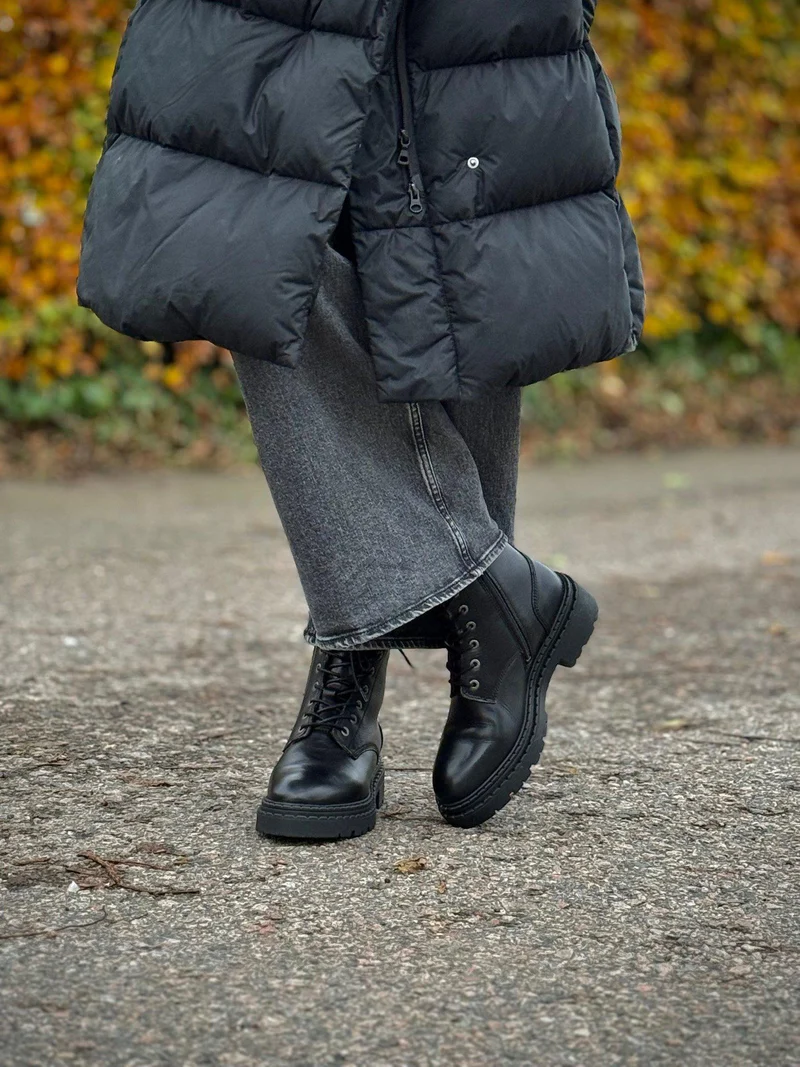 Sonja Warm boots — Black