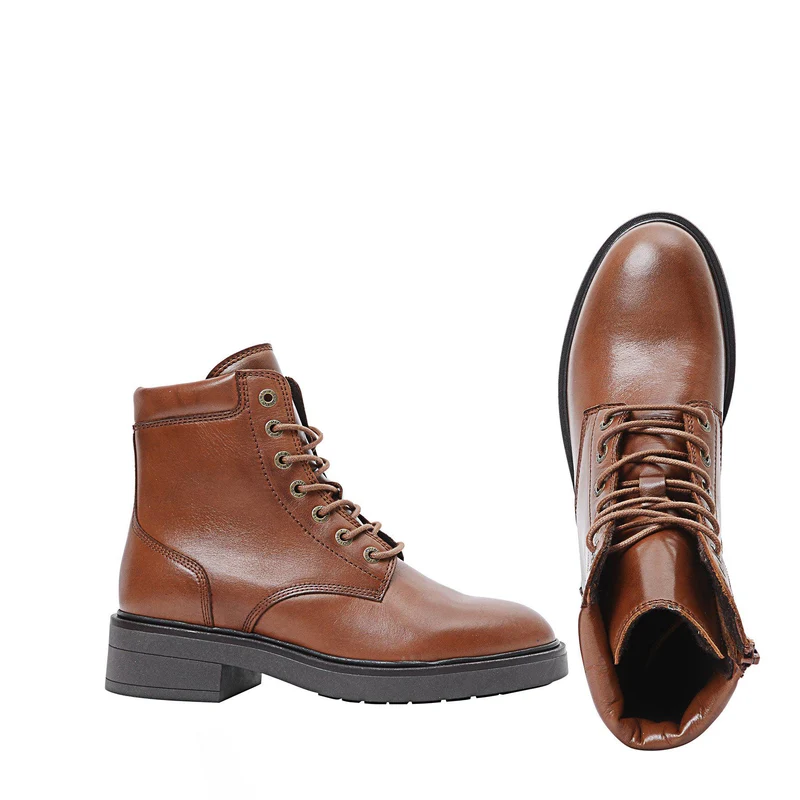 Anita Laced boots — Lightbrown