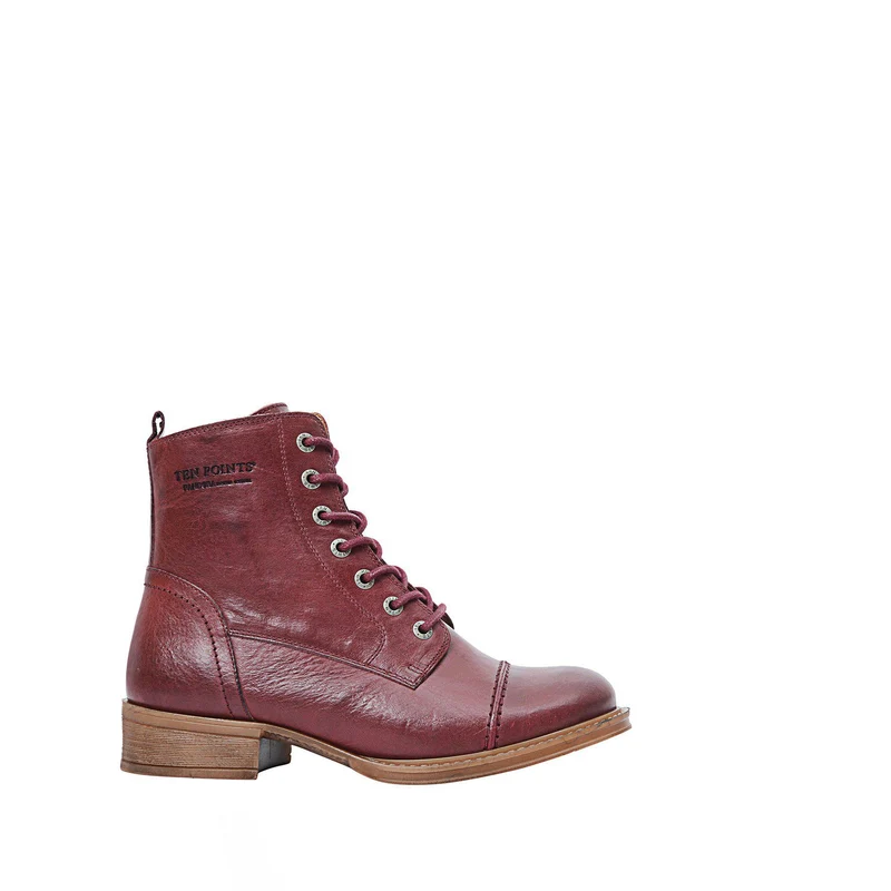 Pandora Laced boots — Wine