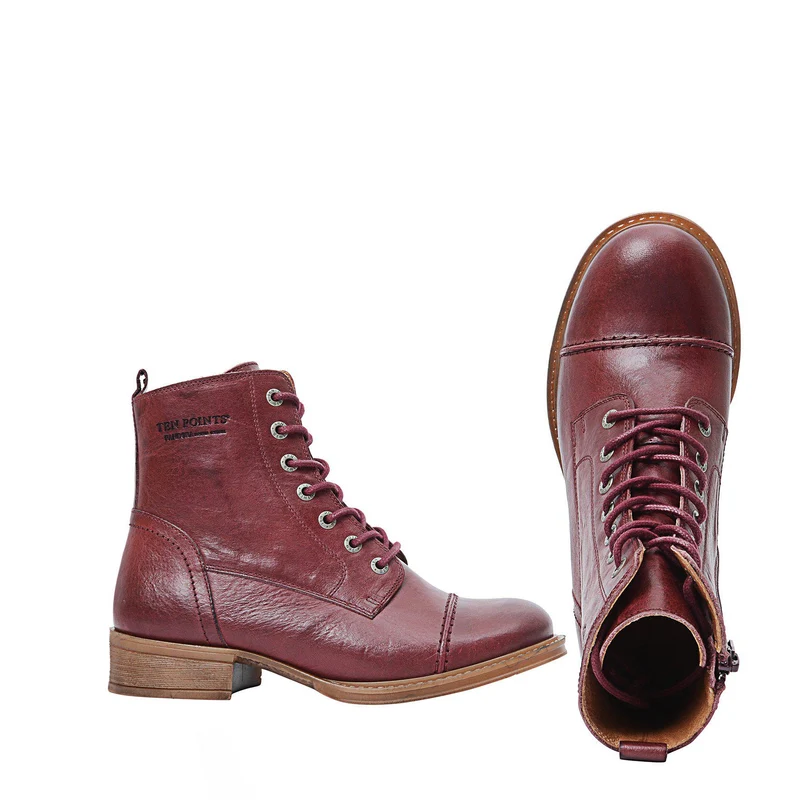 Pandora Laced boots — Wine