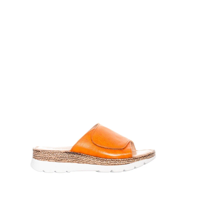 Maya Outlet — Orange