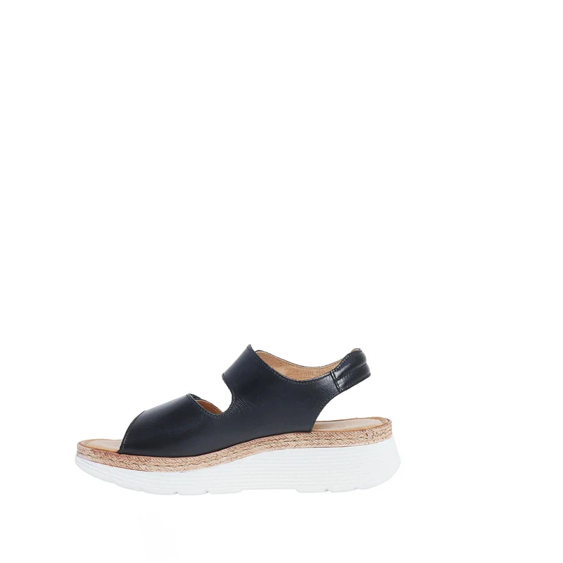 Maya 2 Outlet — Black