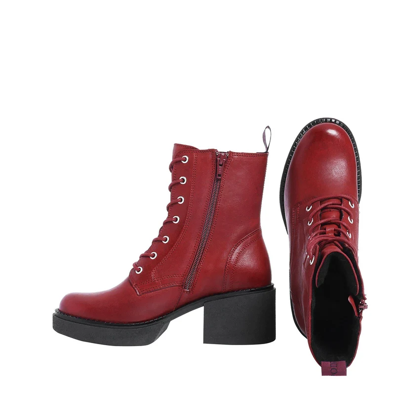 Selma Laced boots — Red