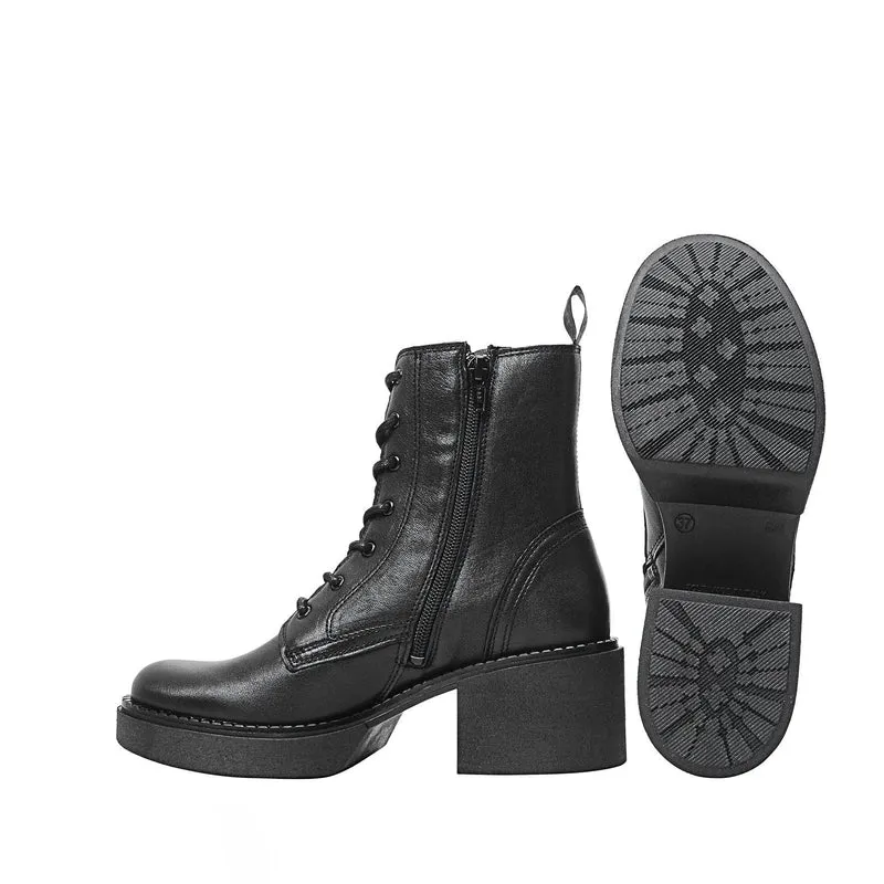 Selma Laced boots — Black