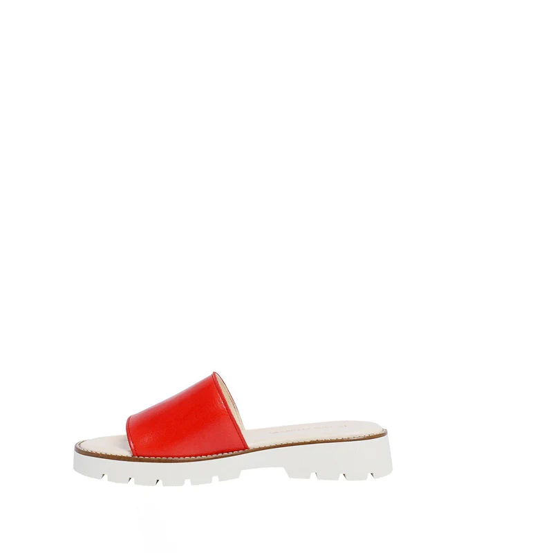 Ellen Outlet — Red