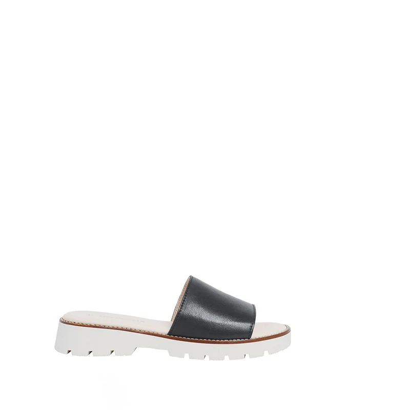 Ellen Outlet — Black