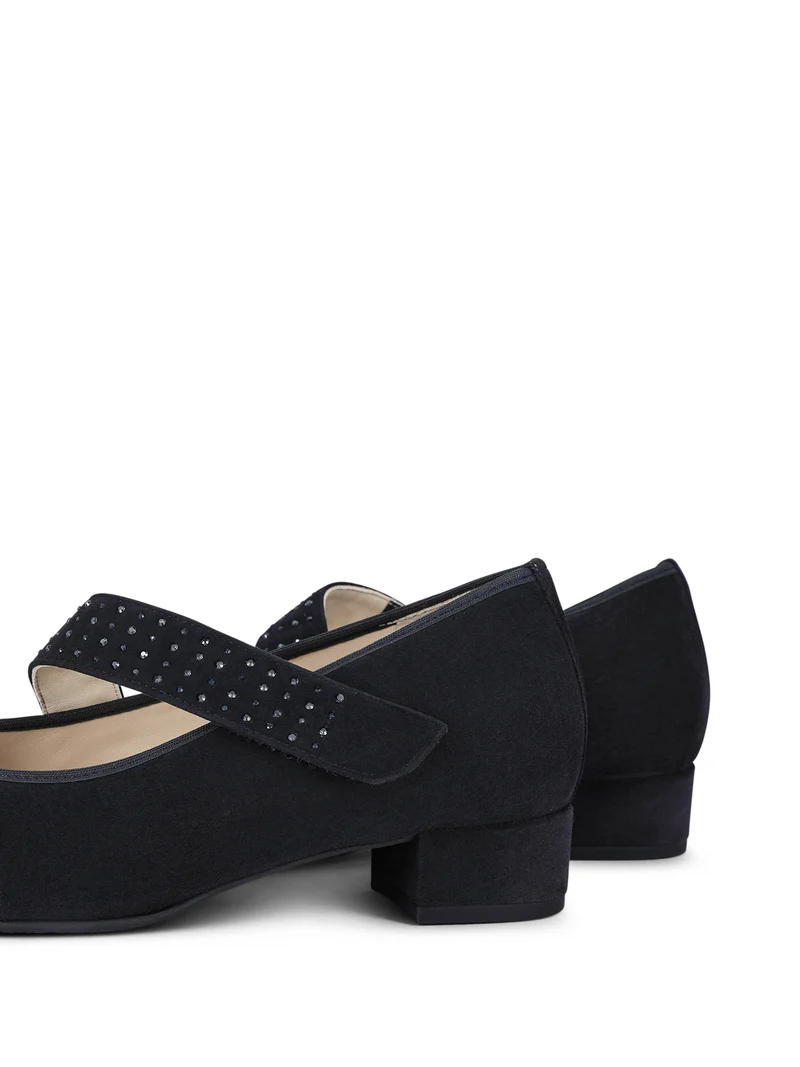 HENDRO NAVY
