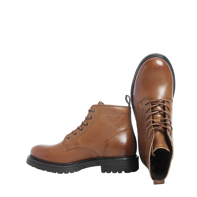 Berit Laced boots — Cognac