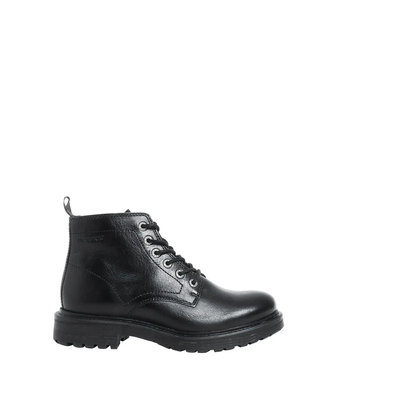 Berit Laced boots — Black