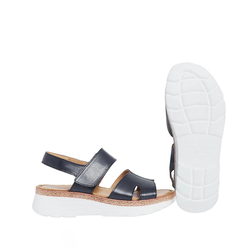 Maya 2 Outlet — Black