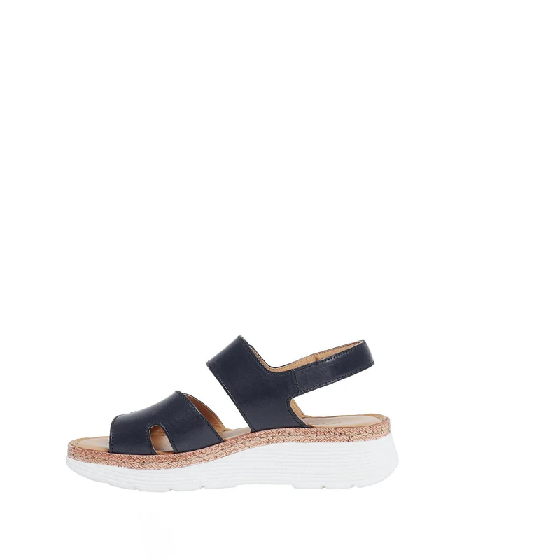 Maya 2 Outlet — Black