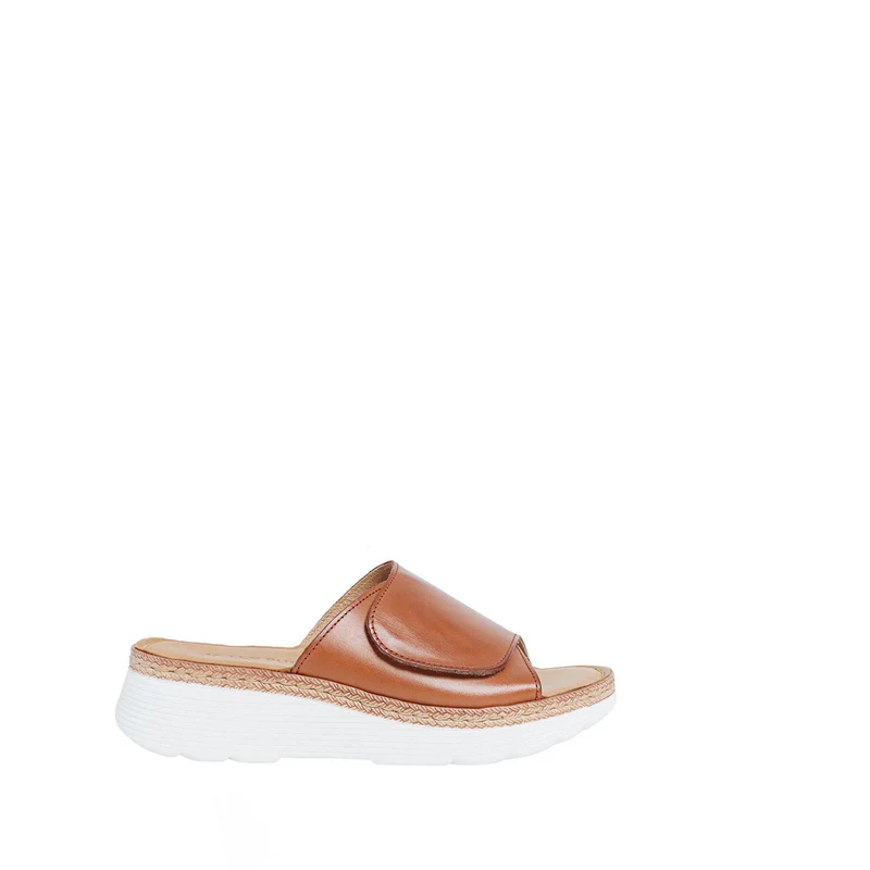 Maya 2 Outlet — Cognac