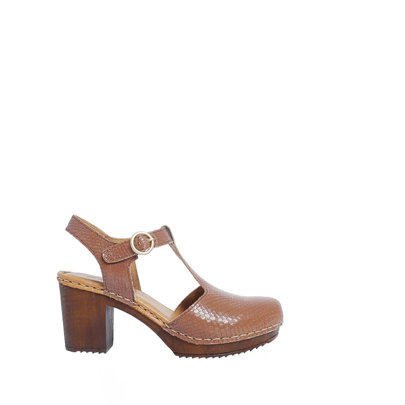 Amelia Outlet — Taupe
