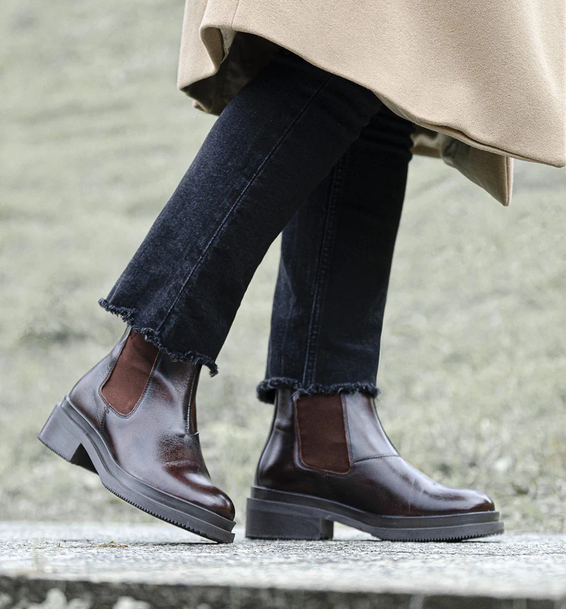 Felina Chelsea boots — Brandy