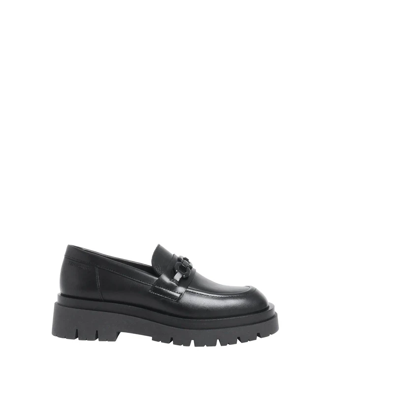 Margaret Loafers — Black