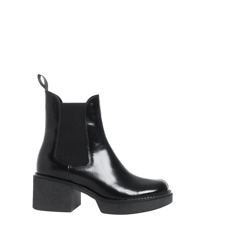 Selma Chelsea boots — Black