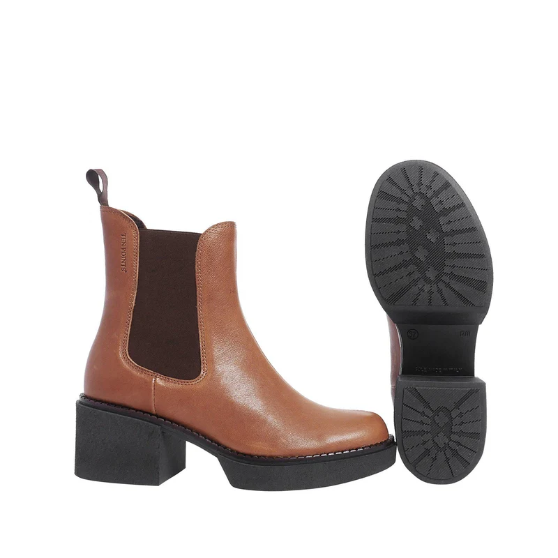 Selma Chelsea boots — Cognac