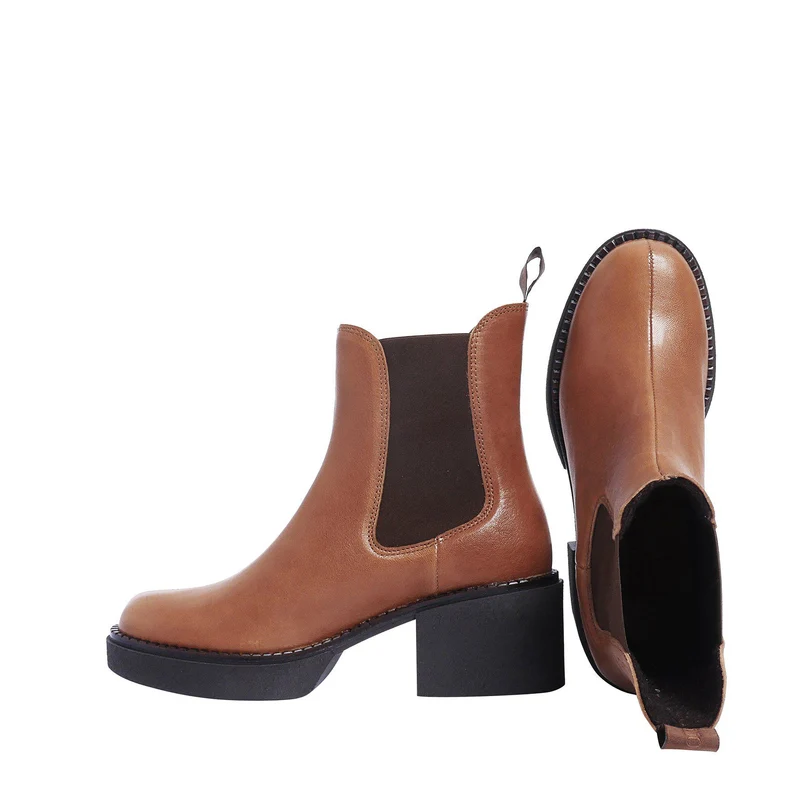 Selma Chelsea boots — Cognac