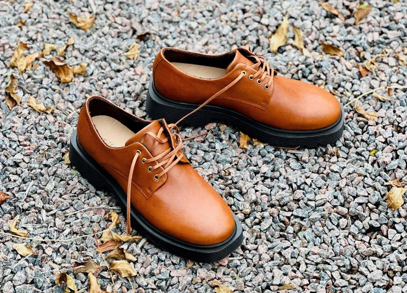 Mimmi Laced shoes — Cognac