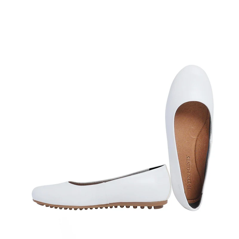 Lilly Outlet — White