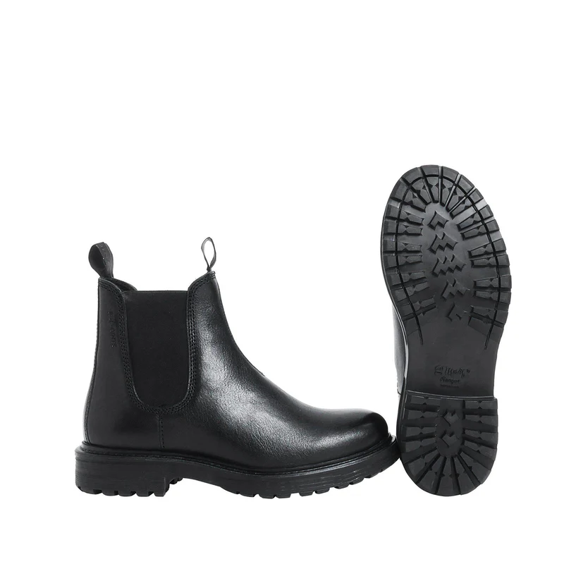 Berit Chelsea boots — Black