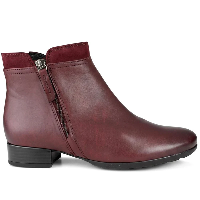 Zip-Up Leather Ankle Boots - GAB40532 / 326 338