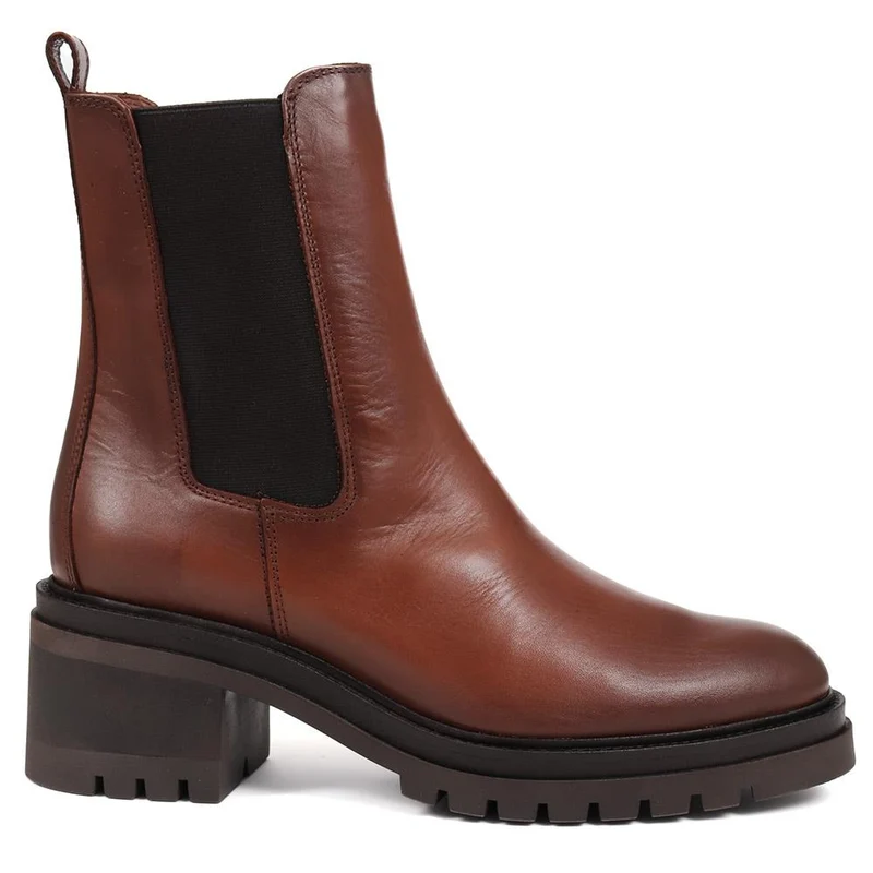 Darrah Leather Chelsea Boots - DARRAH / 324 252 - Brown