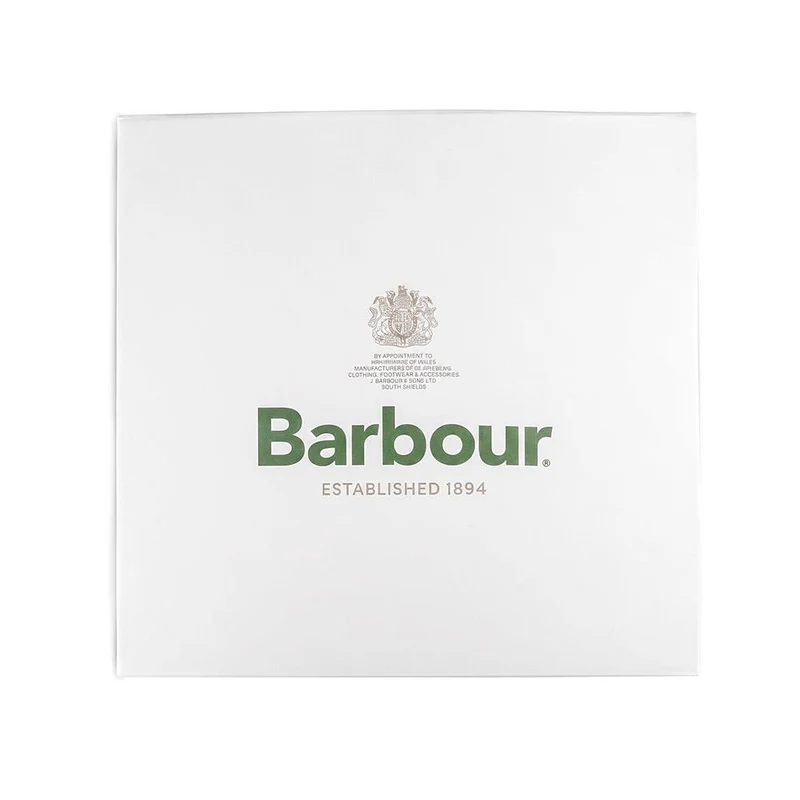 Barbour Pendle Beanie & Blair Scarf Gift Set - BARBR44512 / 329 672 - Cream