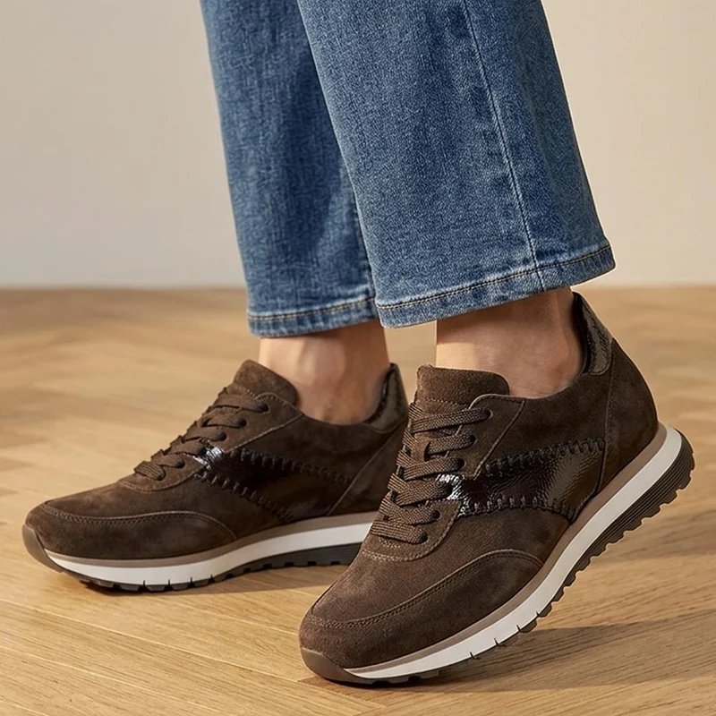 Gabor Wide Fit Leather Lace Up Trainers - GAB44519 / 330 023 - Chocolate