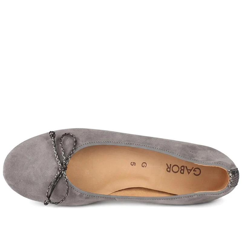 Gabor Wide Fit Leather Delicate Bow Pumps - GAB44516 / 330 027 - Taupe Suede