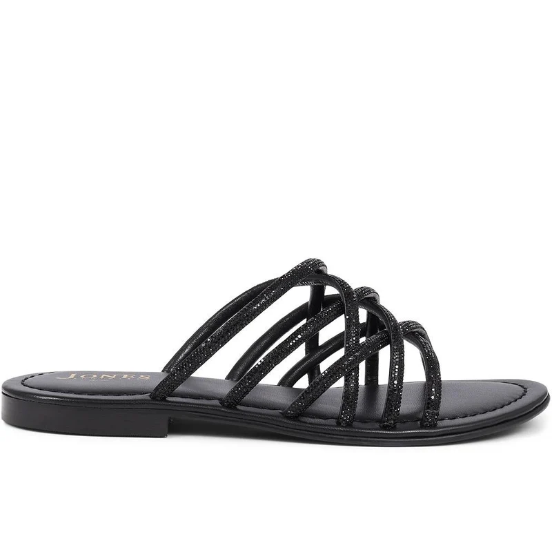 Hira Jewelled Leather Sandals - HIRA / 325 182 - Black