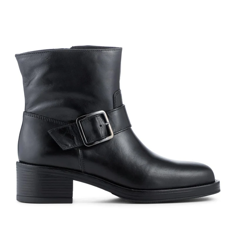 Madonna Chunky Leather Ankle Boots - MADONNA / 327 777
