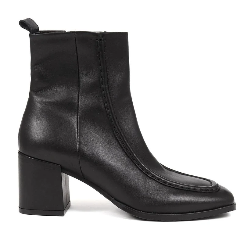 Clementina Apron Front Seam Ankle Boots - CLEMENTINA / 324 304