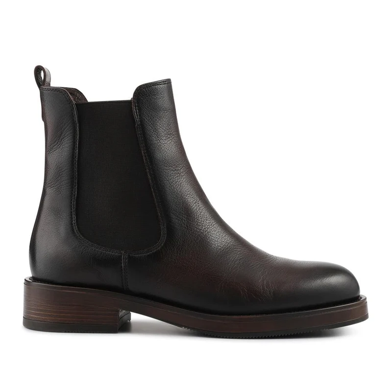 Moxie Leather Heeled Chelsea Boots - MOXIE / 328 088 - Dark Brown Leather