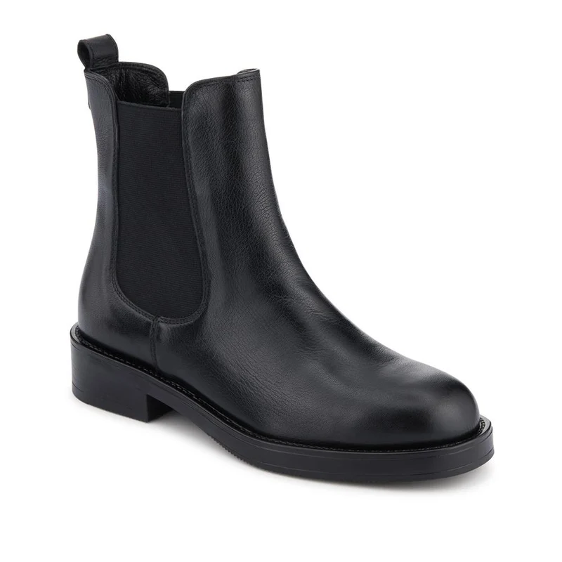Moxie Leather Heeled Chelsea Boots - MOXIE / 328 088 - Black Leather