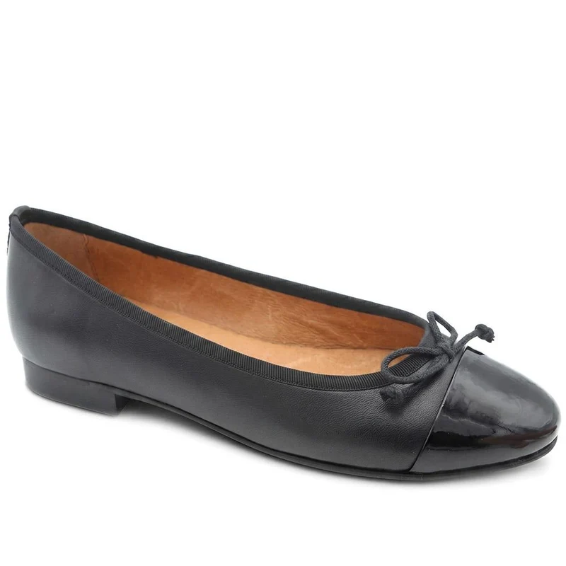 Olivie Leather Pumps - OLIVIE / 330 042 - Black-Black
