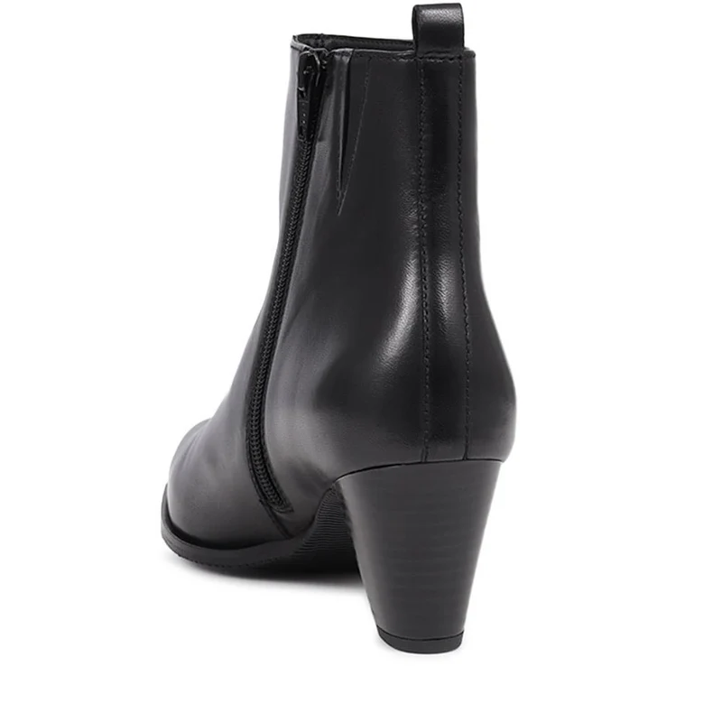 Leianna Heeled Ankle Boots - LEIANNA / 325 769 - Black